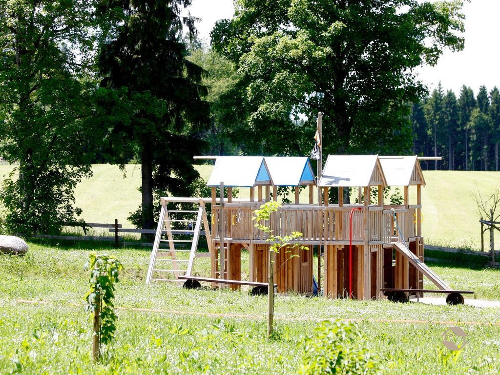 Ferien- & Freizeitpark Grafenhausen Villa Exterior photo